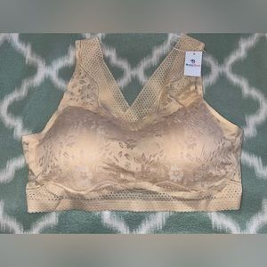 Women’s bra, size XL